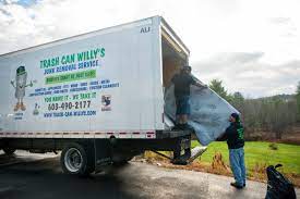 Best Carpet Removal and Disposal  in Breese, IL